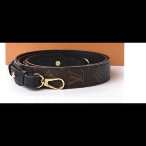 Louis Vuitton BANDOULIÈRE Monogram Strap